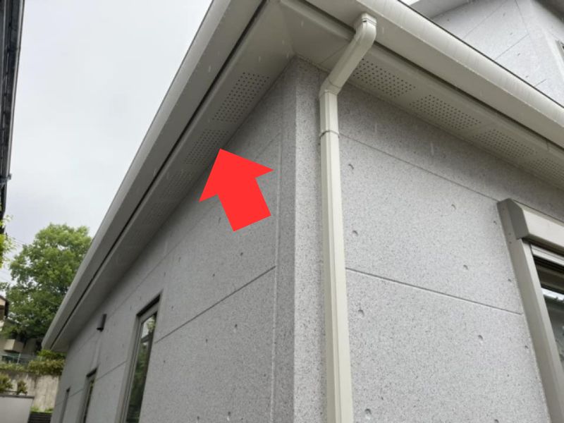 【外壁塗装】見落としがちな「軒天」の役割とは？塗装が必要な理由とメンテナンスのサイン